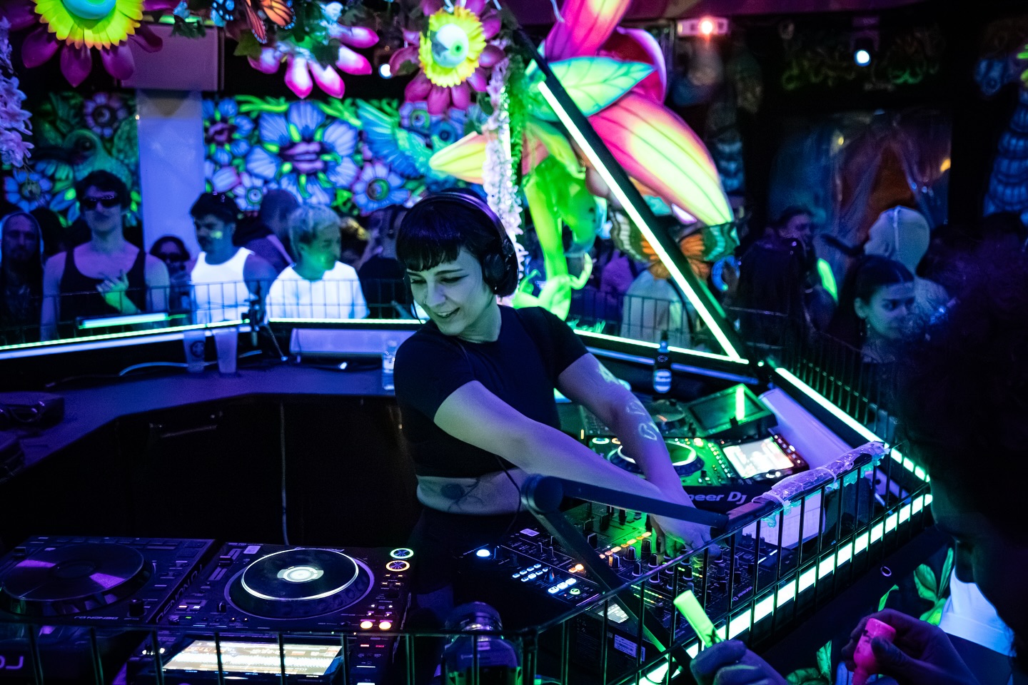 Andreea Niram, DJ Kalyeea y especialista en marketing musical de Libelula Audio
